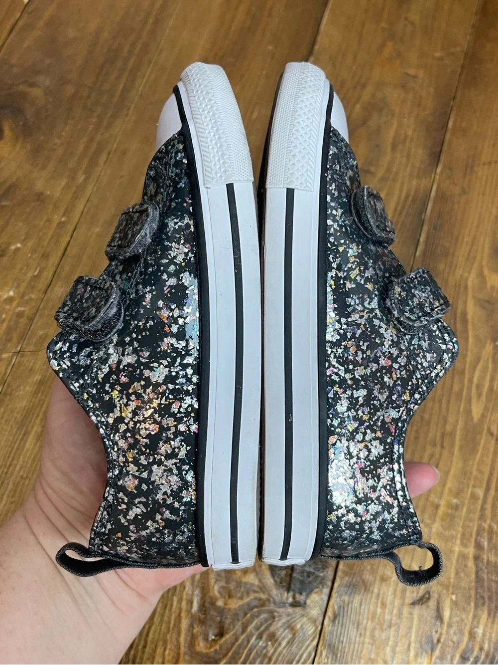 Converse size black